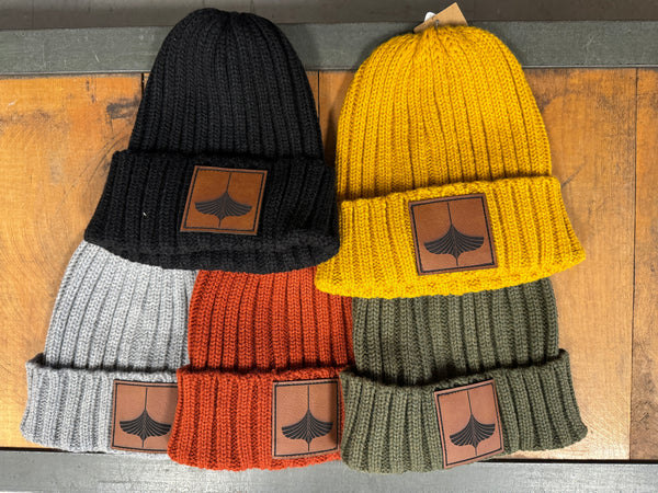Rogue Wear Cable Knit Hat w/logo